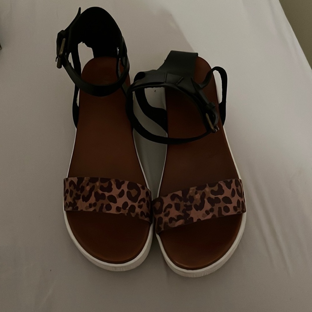 MIA Cheetah Print Sandals